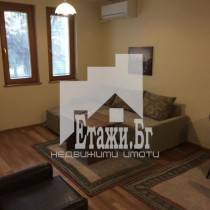 Двустаен напълно обзаведен апартамент в района на Червен площад